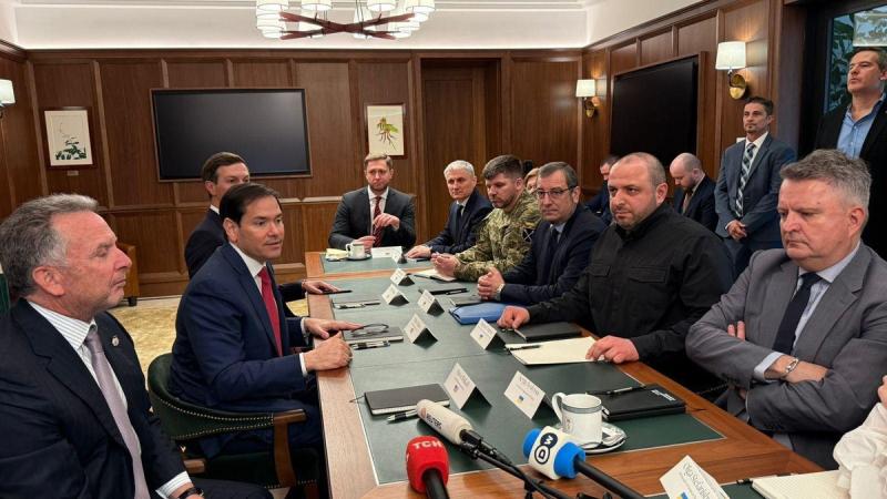 Перемовини між представниками України та США стартували в Маямі.