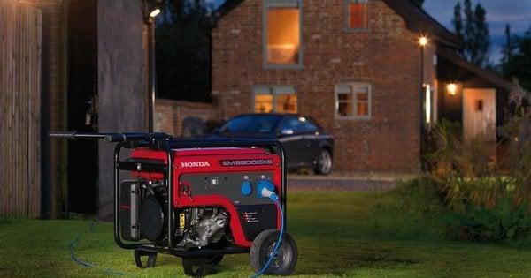 Правила прості: чи дозволяється тримати генератор на вулиці протягом всього року?