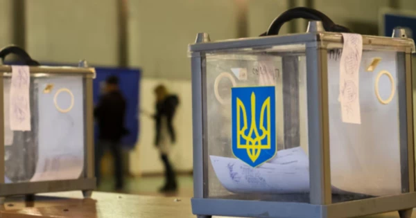 Скільки громадян України матимуть можливість проголосувати: ЦВК вказала на основні виклики.