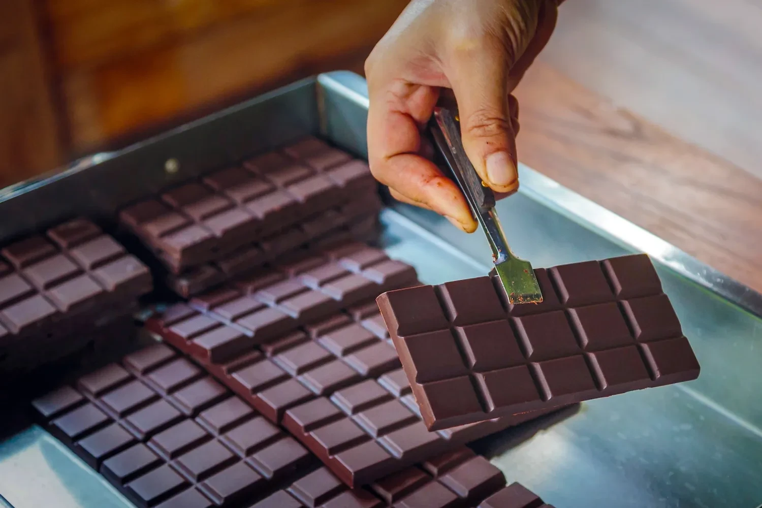 Теобромін, що міститься у каві та шоколаді, може уповільнювати процеси старіння клітин: результати свіжого дослідження | УНН