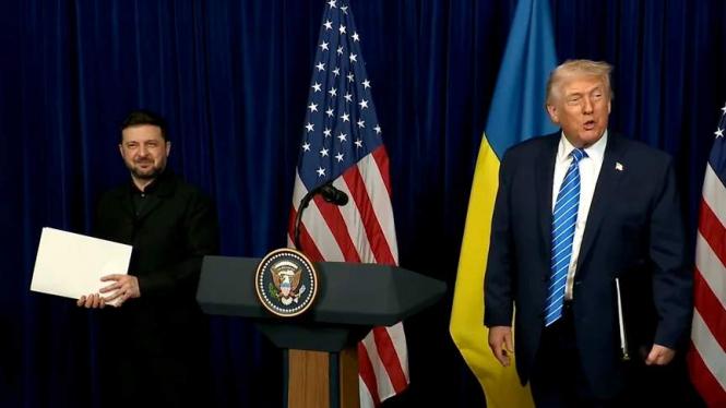 Зустріч між Трампом і Зеленським вселила в Україну та Європу обережну надію, повідомляє Le Monde.