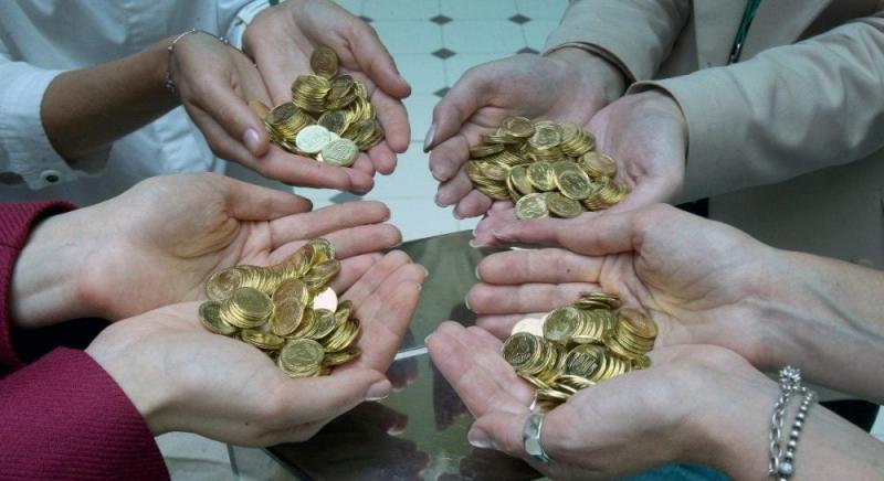 Тепер в золотому виконанні: НБУ представив новий варіант популярної пам'ятної монети з унікальним дизайном (фото)