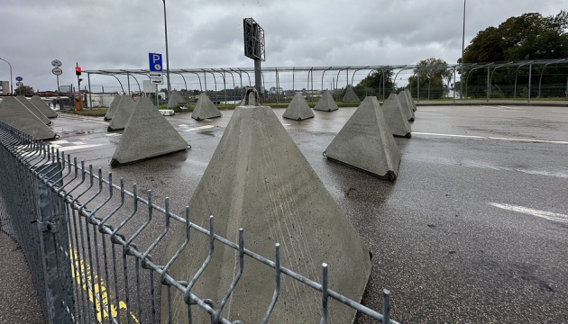 Литва має намір встановити мінні загородження на мостах, що сполучають її з Росією.