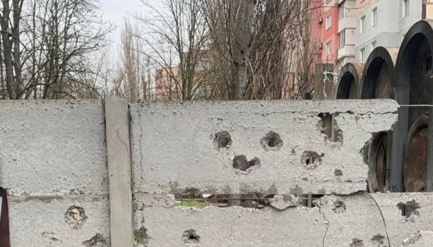 У Херсоні територію храму Української православної церкви обстріляли російські війська.