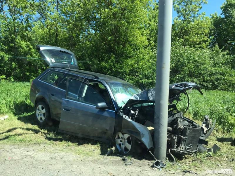 У Луцьку відбувся судовий процес над водієм, який, керуючи чужим автомобілем, врізався у стовп, а потім втік з місця пригоди і почав вживати алкоголь.