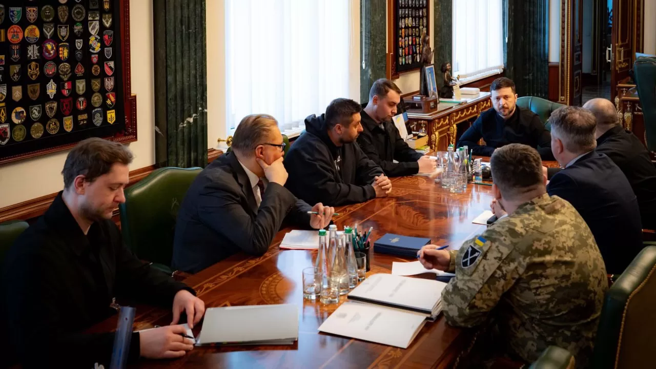 Зеленський дав вказівку завершити підготовку документу, що стосується гарантій безпеки для України від Сполучених Штатів. | Основні новини України