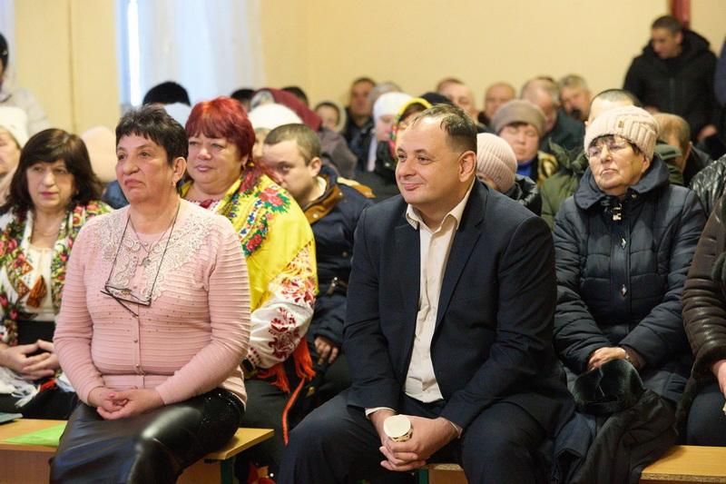 135 тисяч за оповідь: в Узині відбулася презентація однієї з 19 книг, присвячених приєднаним селам (ФОТО)