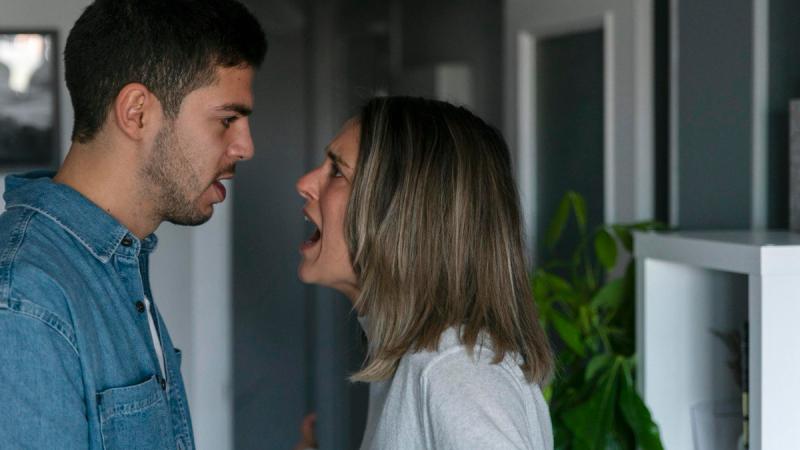 Хто є найбільш схильним до зради: астрологи виділили чотири найменш стабільні знаки зодіаку - Радіо Максимум.