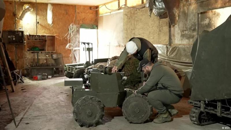 Штучний інтелект у конфліктах: як технології змінюють хід військових операцій.