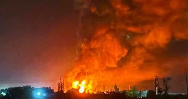 Зеленський роз'яснив, чому енергетичні інфраструктури Росії можуть вважатися законними мішенями для українських сил оборони.