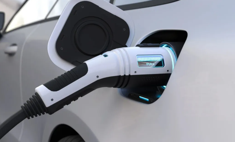 Ціни на зарядку електромобілів різко зросли: які послуги піднімуться в ціні наступними?