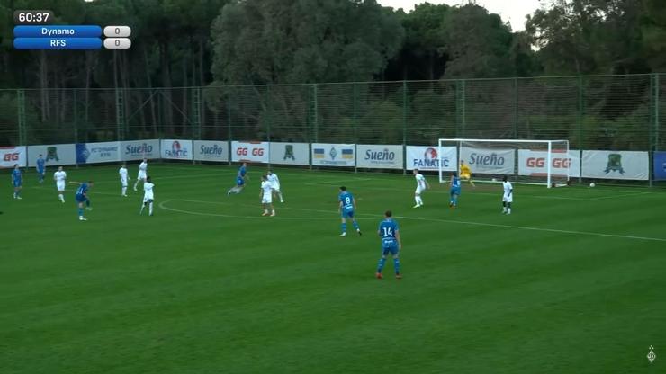 ВІДЕО. Динамо вийшло вперед. Бражко вразив ворота з далекої відстані, забивши вражаючий гол.