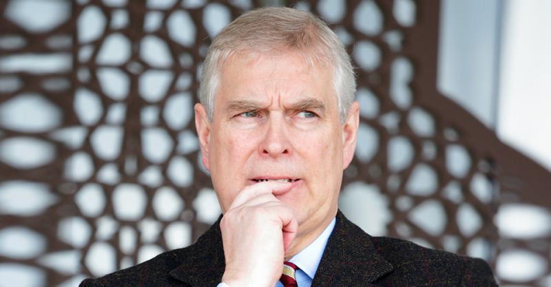 Ендрю Віндзор - це брат британського короля, який потрапив у центр скандалів і може бути звинувачений у державній зраді.