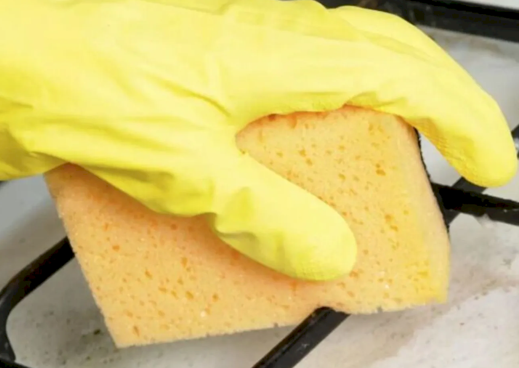 5 методів очищення решітки плити від жиру - На пенсії