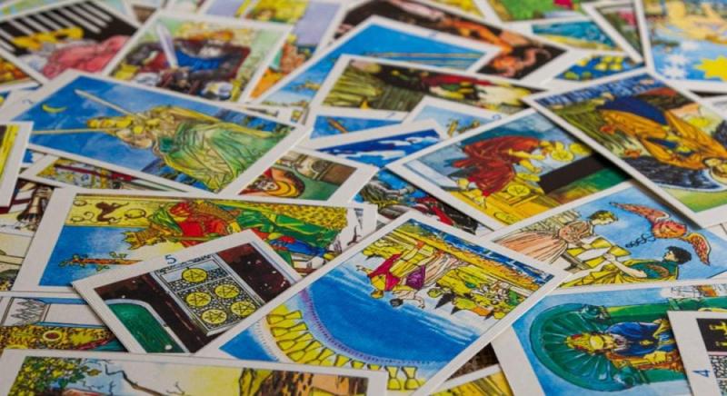 Гороскоп на 23 березня за Таро: Дівам – гармонія, Козерогам – управління обставинами.