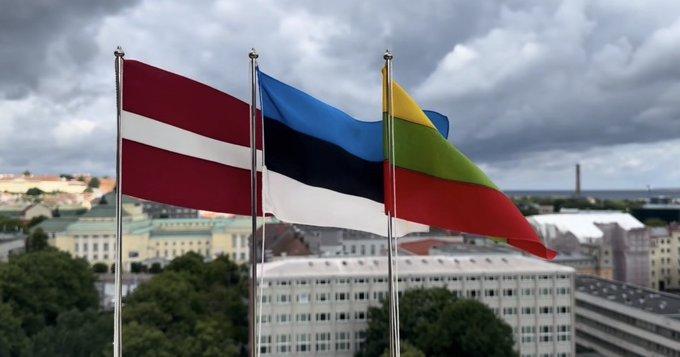 Балтійські держави спростували обвинувачення Росії щодо надання Україні доступу до свого повітряного простору для здійснення атак.