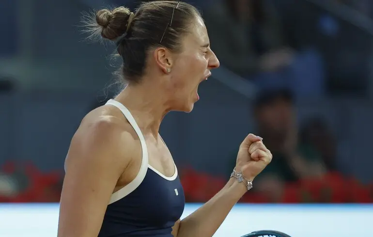 Українські тенісистки зустрілися у фіналі WTA турніру, що проходив у Франції.