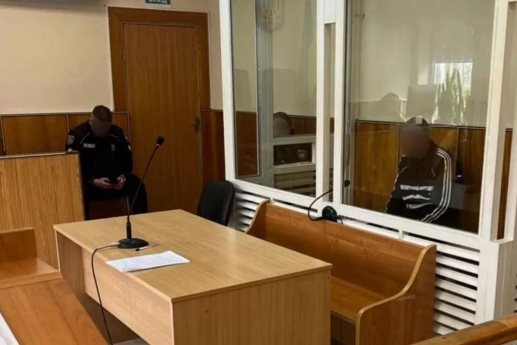 В Одеській області чоловіка засудили до 10 років позбавлення волі за сексуальне насильство над неповнолітньою особою | Основні новини України