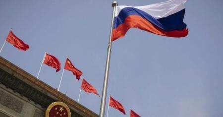 Китай і Росія мають відмінні погляди та інтереси стосовно конфлікту в Ірані, зазначає Волкер.